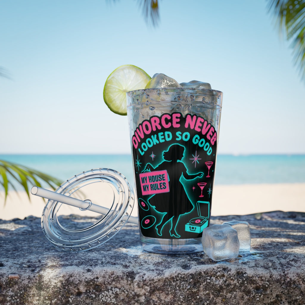 Divorce Never Looked So Good Tumbler Cup Product